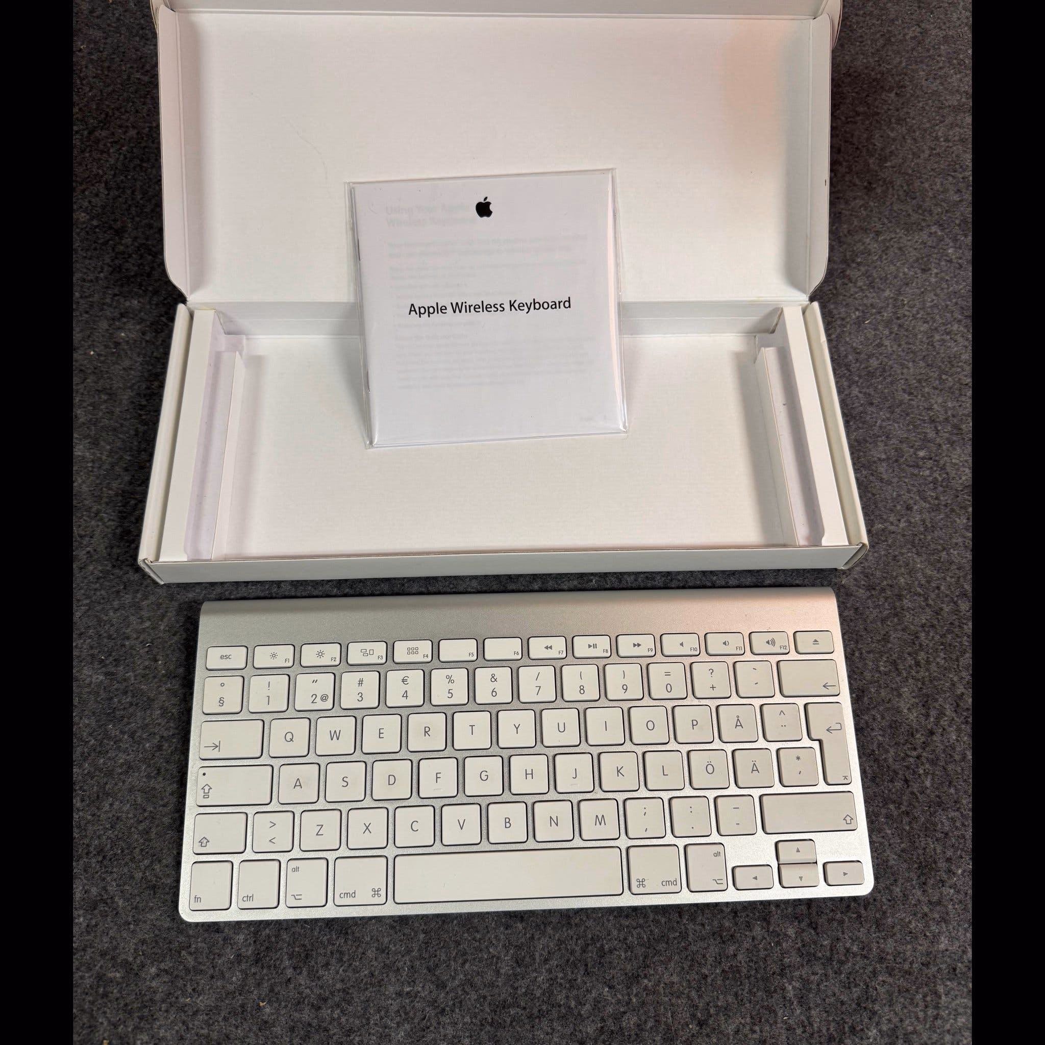 Apple Wireless Keyboard